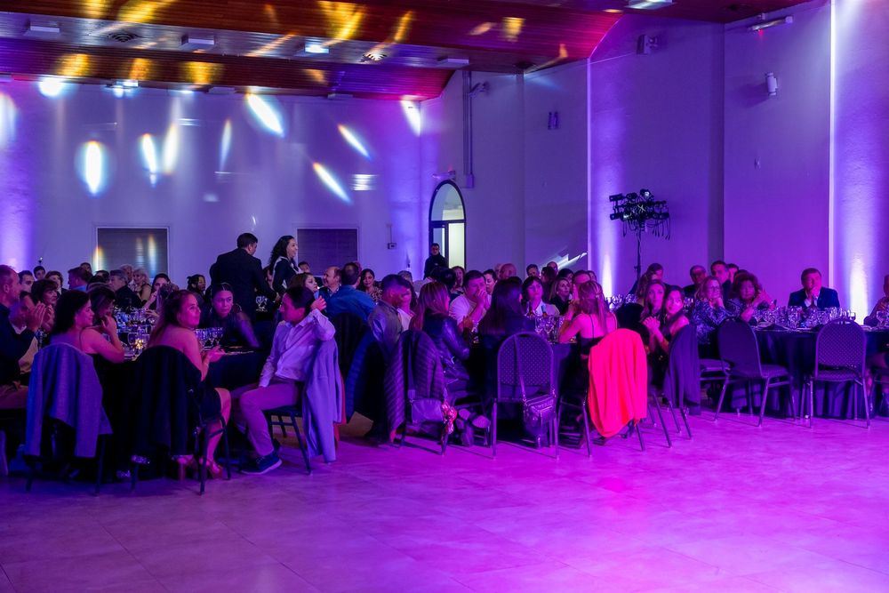 Cena anual celebración día del graduado en Ciencias Económicas