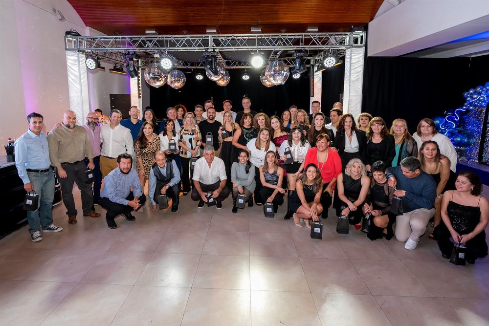 Cena anual celebración día del graduado en Ciencias Económicas