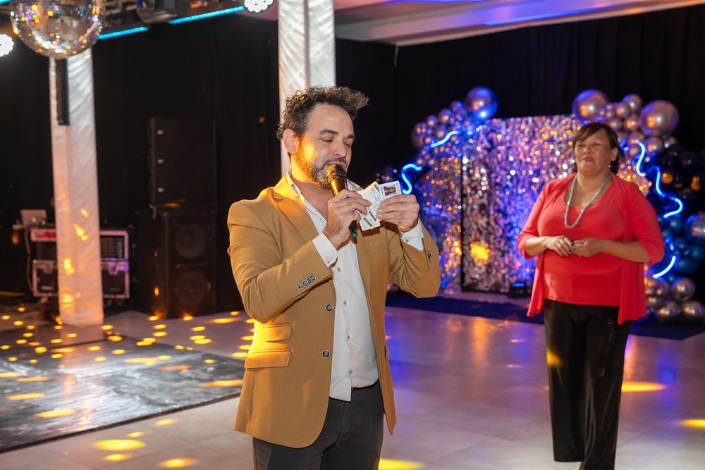 Cena anual celebración día del graduado en Ciencias Económicas