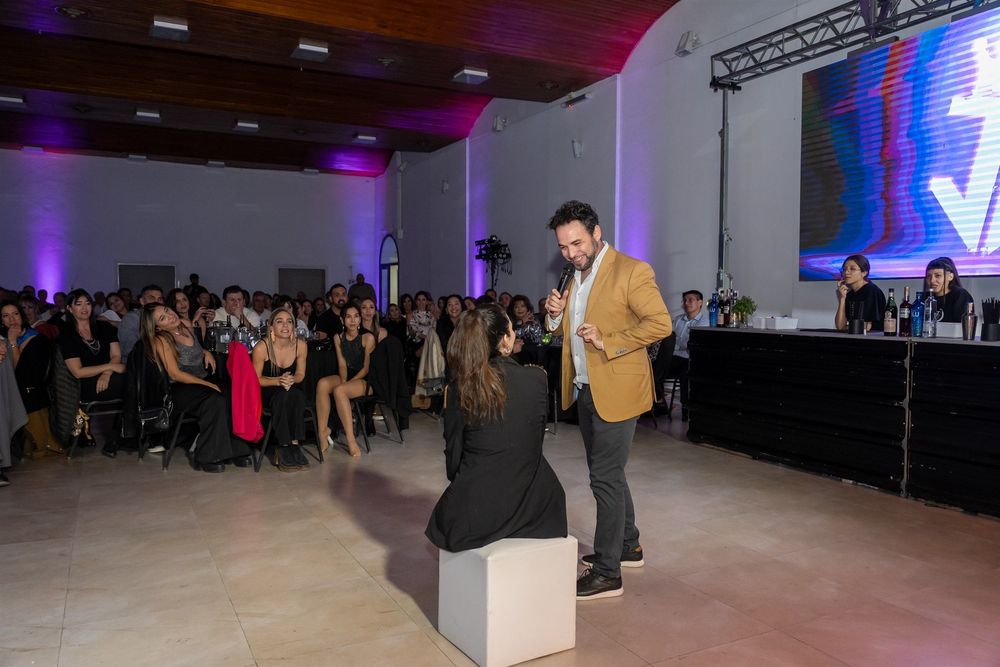 Cena anual celebración día del graduado en Ciencias Económicas