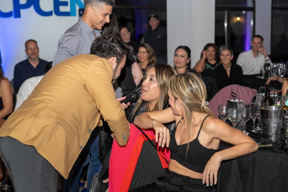 Cena anual celebración día del graduado en Ciencias Económicas