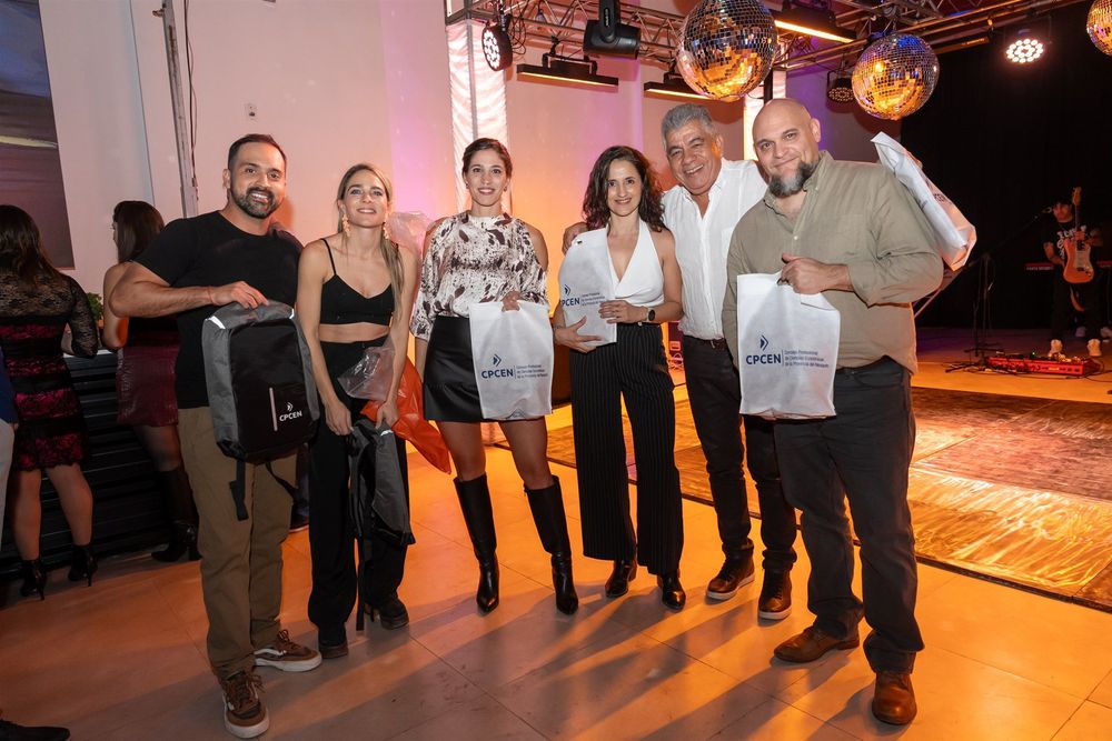 Cena anual celebración día del graduado en Ciencias Económicas