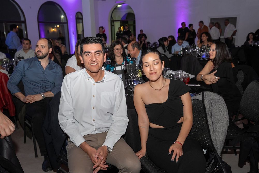 Cena anual celebración día del graduado en Ciencias Económicas