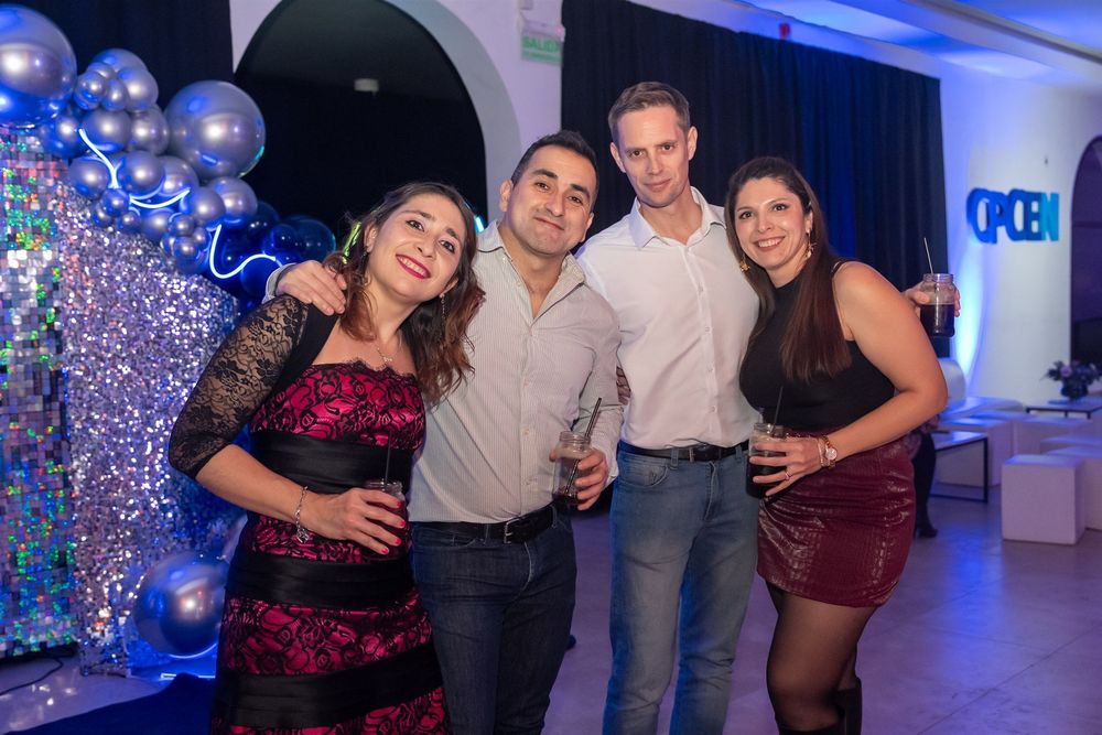 Cena anual celebración día del graduado en Ciencias Económicas