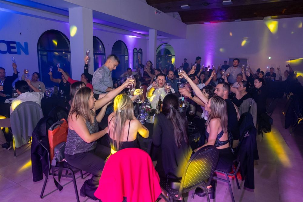 Cena anual celebración día del graduado en Ciencias Económicas