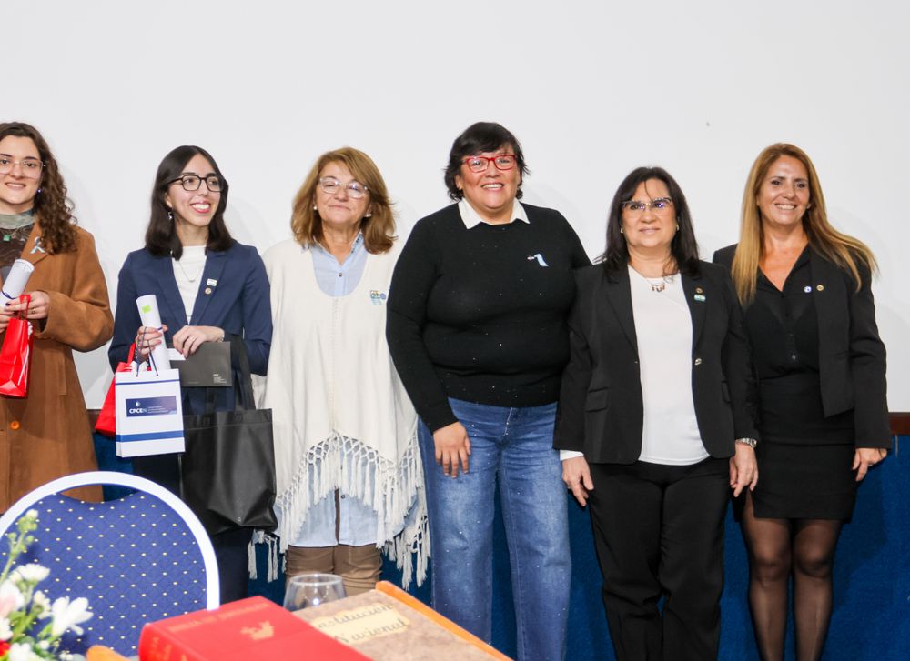Acto de colación FaEA - 20-05-26