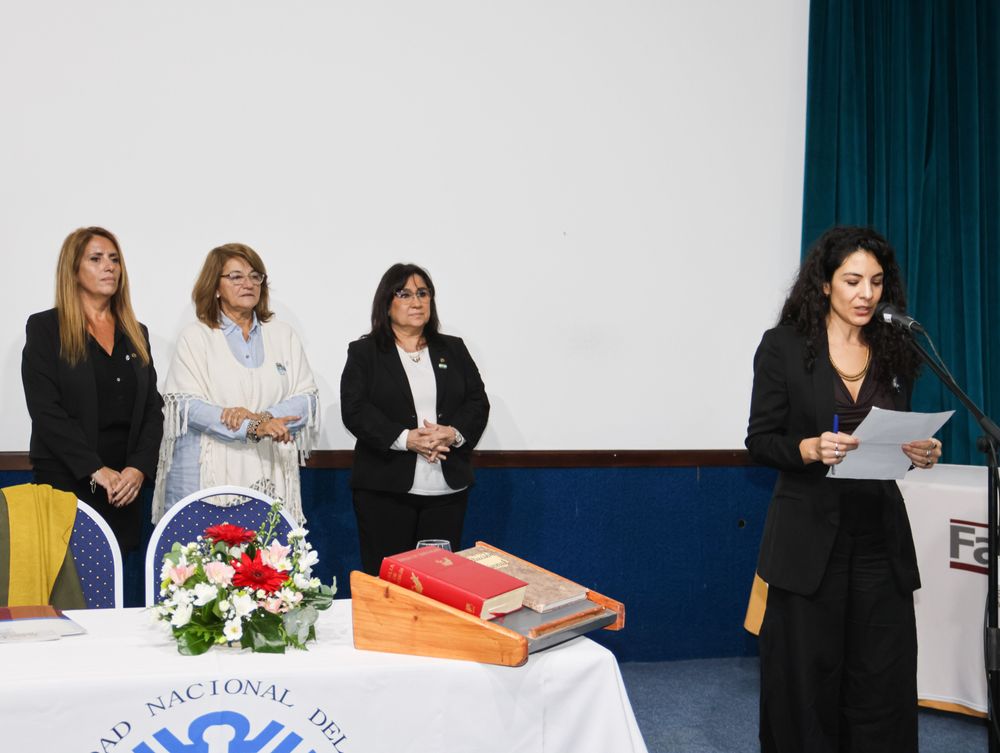 Acto de colación FaEA - 20-05-26